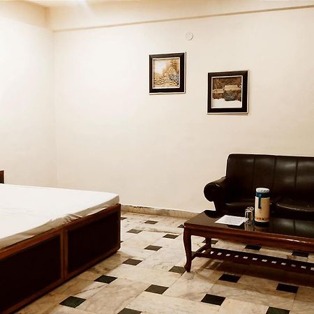 Hotel International -- Bus Stand Jalandhar City Exterior foto