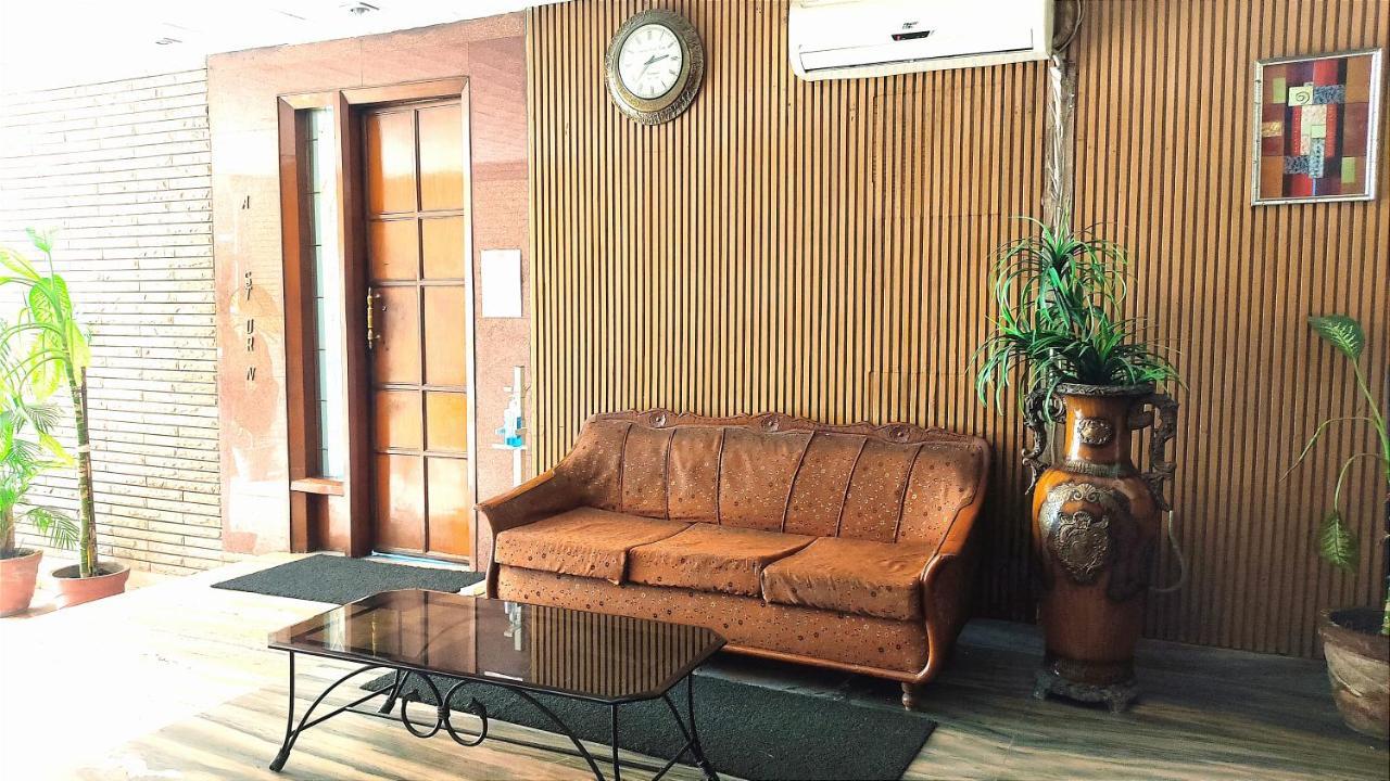 Hotel International -- Bus Stand Jalandhar City Exterior foto