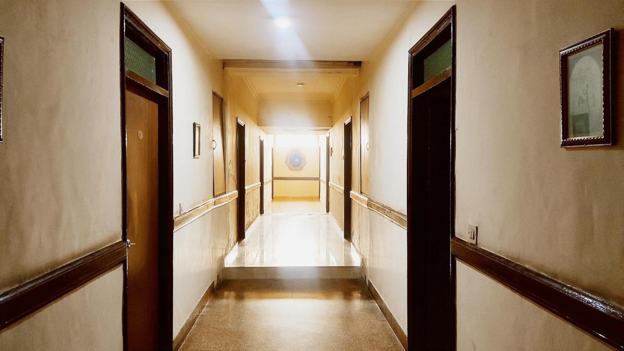 Hotel International -- Bus Stand Jalandhar City Exterior foto