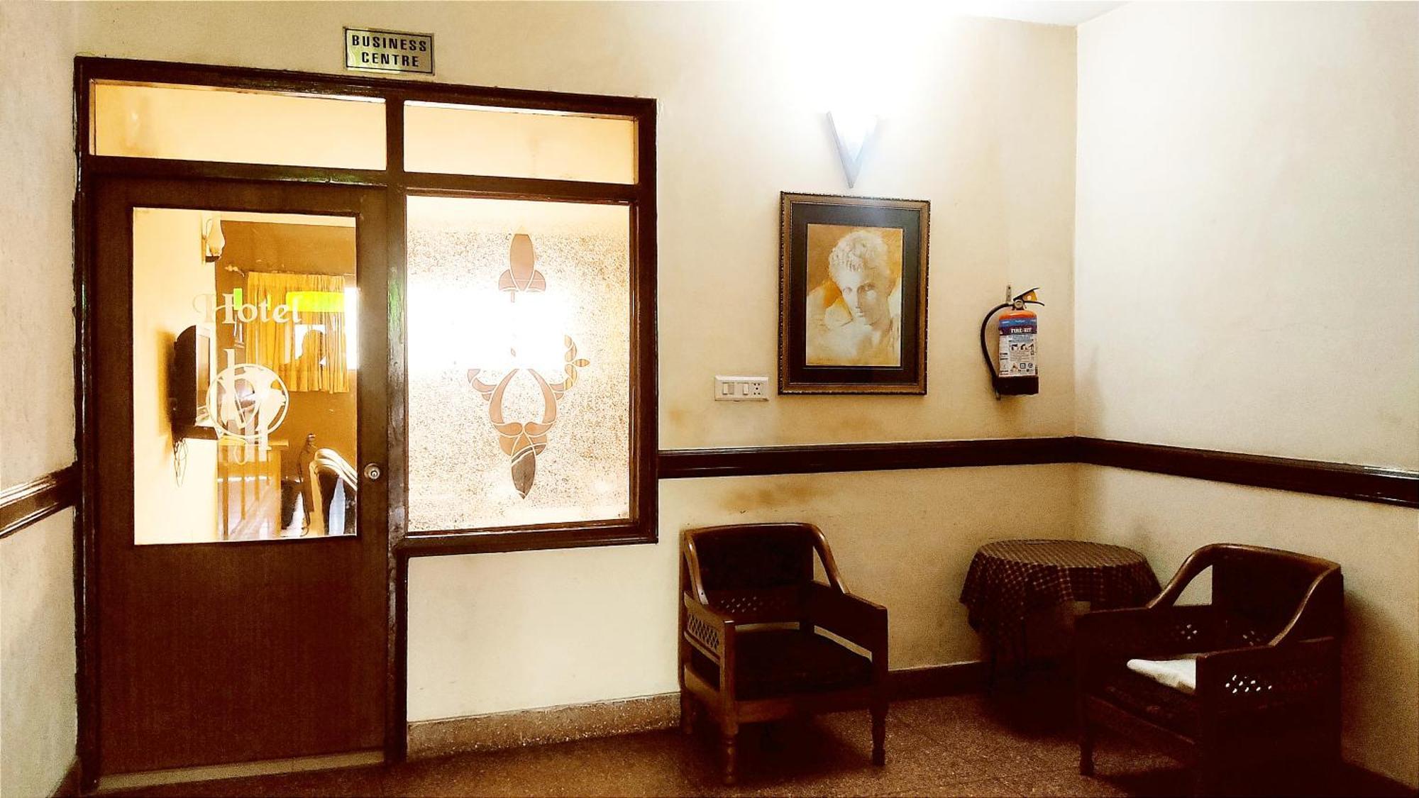 Hotel International -- Bus Stand Jalandhar City Exterior foto